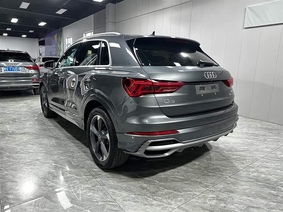 Audi Q3 2022