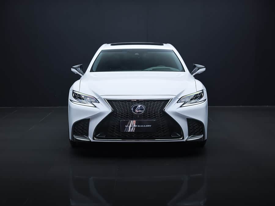 Lexus LS 2018