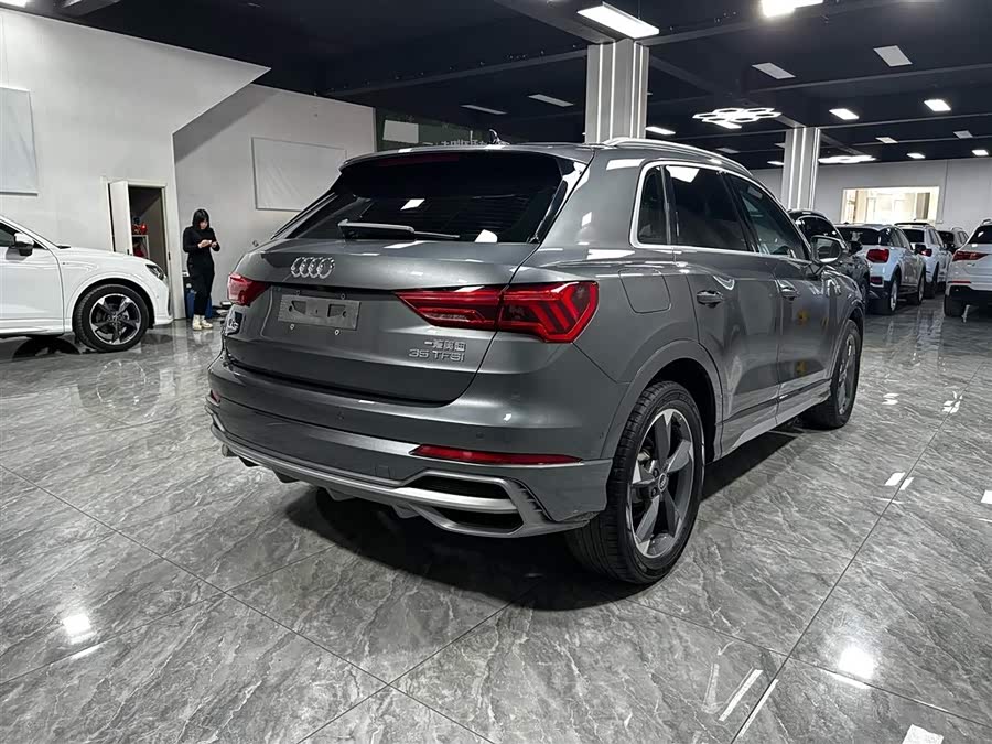 Audi Q3 2022