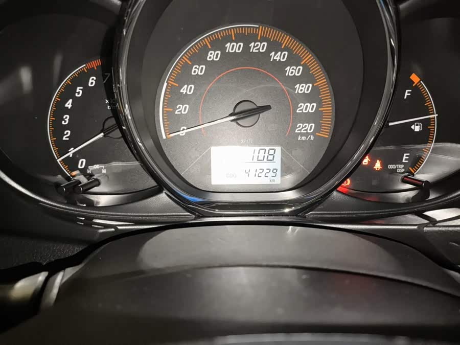 Toyota Yaris L 2020