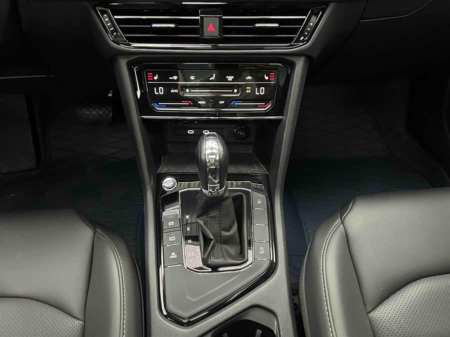 Volkswagen Tuyue 2021