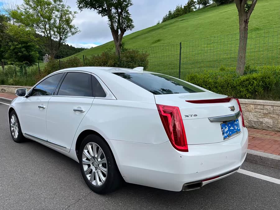 Cadillac XTS 2017