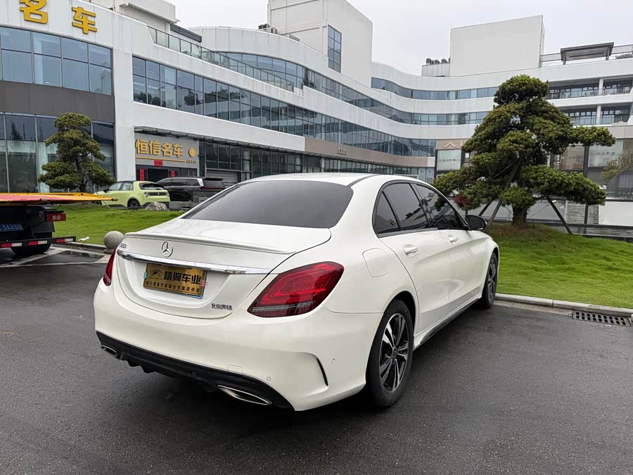 Mercedes-Benz C-Class 2019 — фото 13