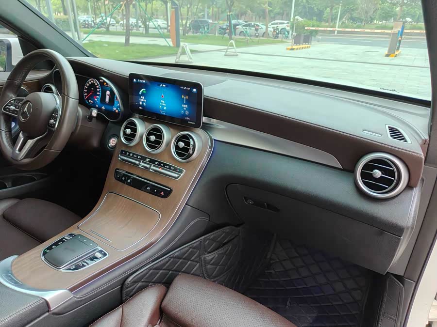 Mercedes-Benz GLC 2020
