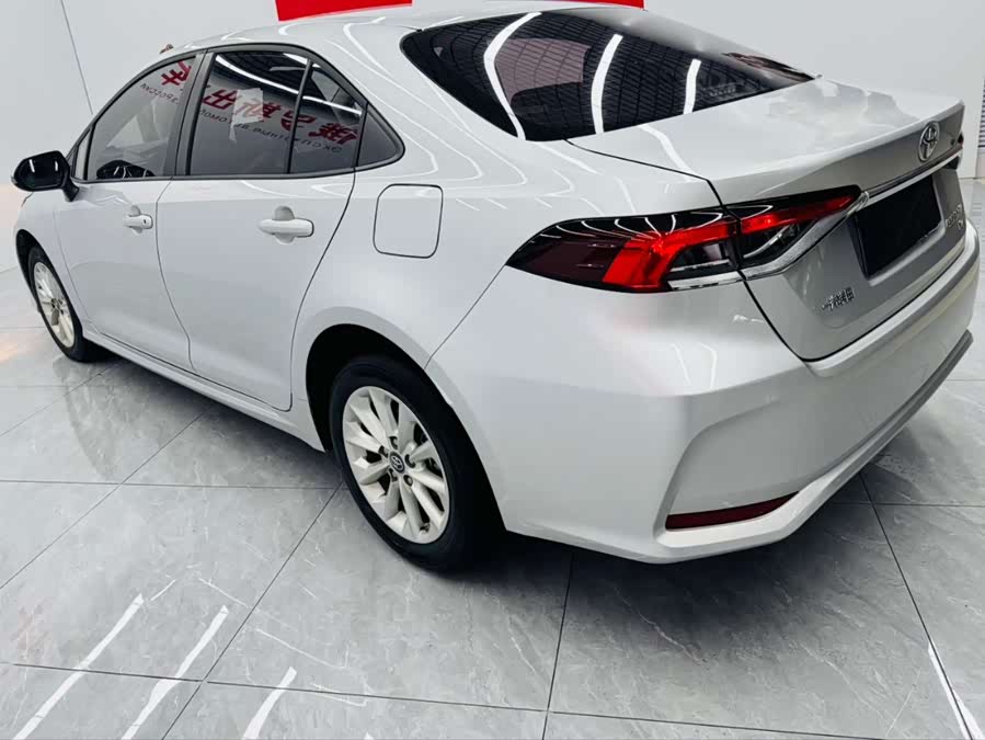 Toyota Corolla 2021 — фото 12