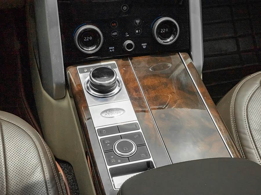 Land Rover Range Rover 2021 — фото 11