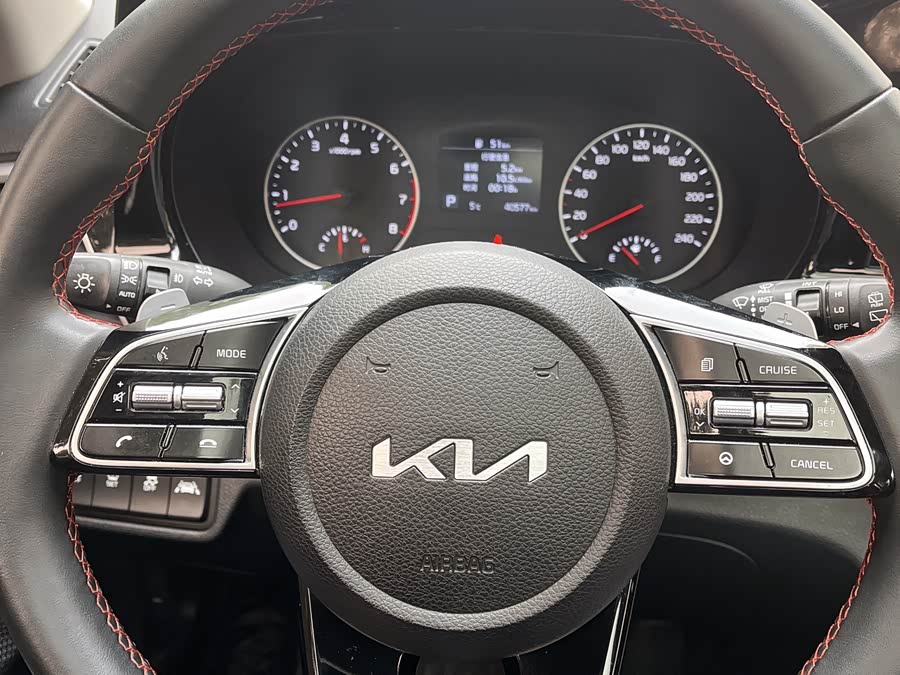 Kia KX3 Proud Running 2021 — фото 11