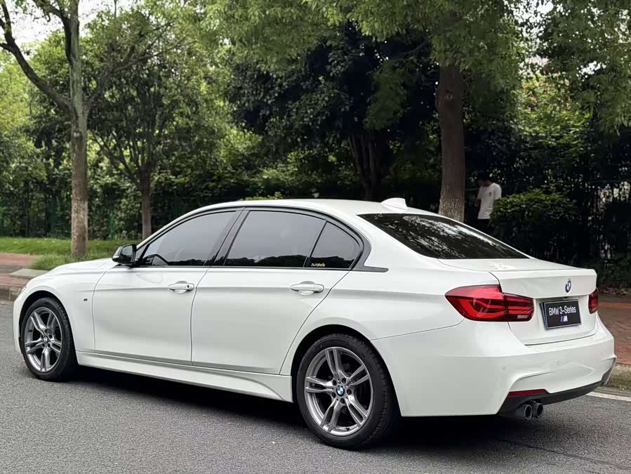BMW 3 Series 2019 — фото 9