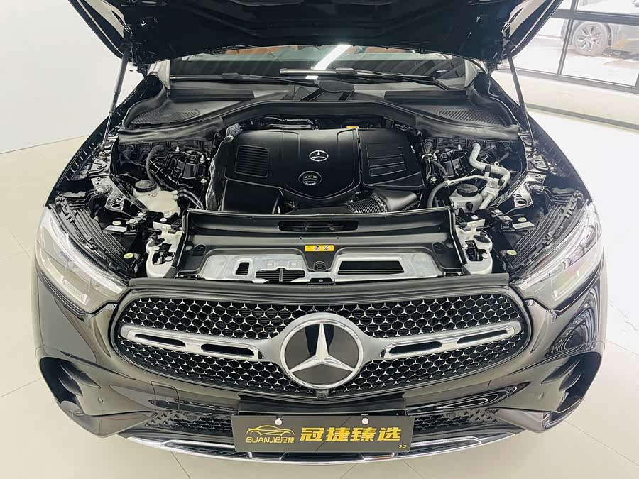 Mercedes-Benz GLC 2024