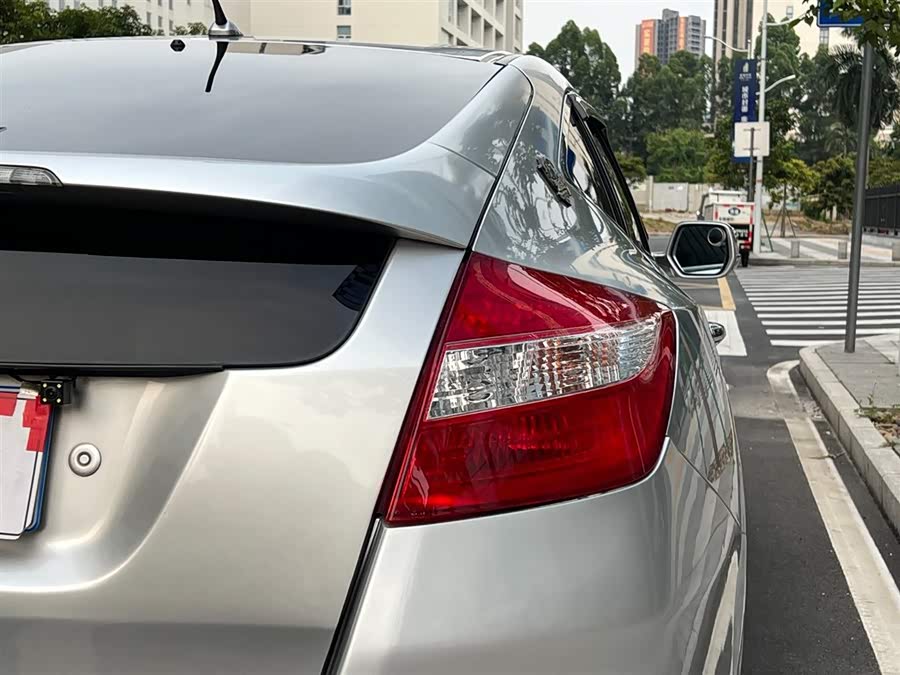 Honda Crosstour 2012 — фото 27