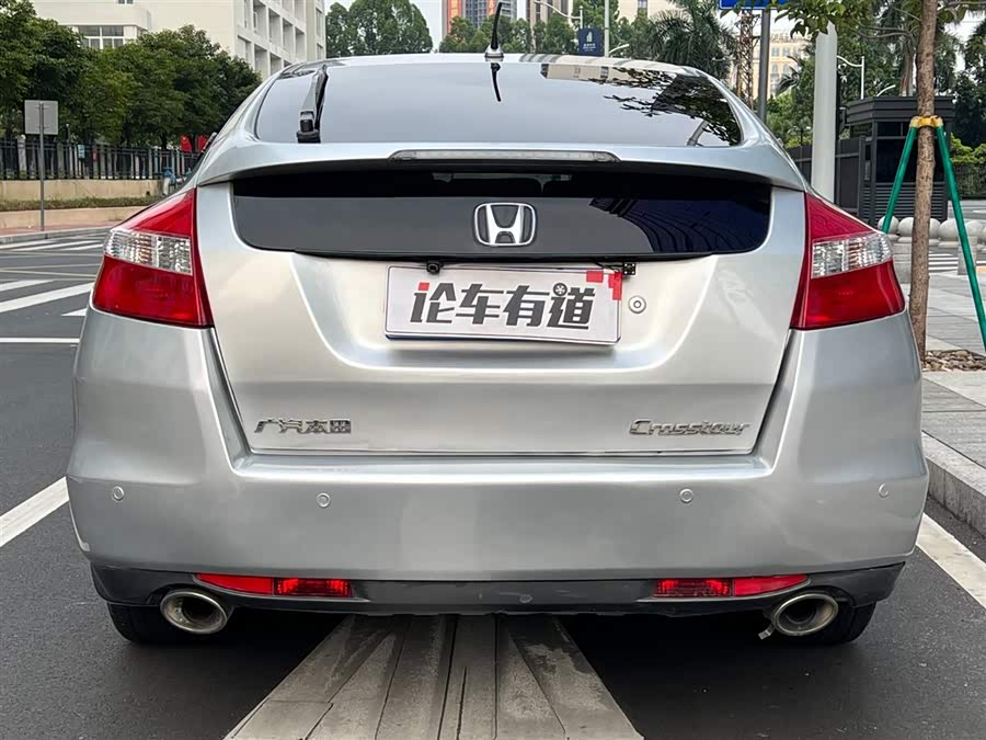 Honda Crosstour 2012 — фото 24