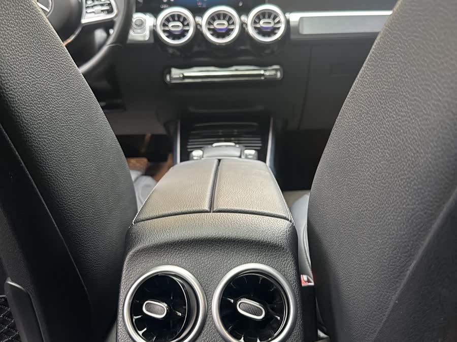 Mercedes-Benz GLB 2020 — фото 12