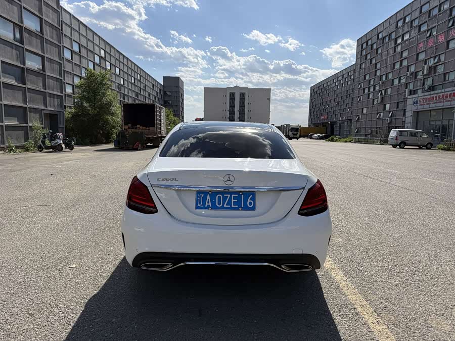 Mercedes-Benz C-Class 2019 — фото 15