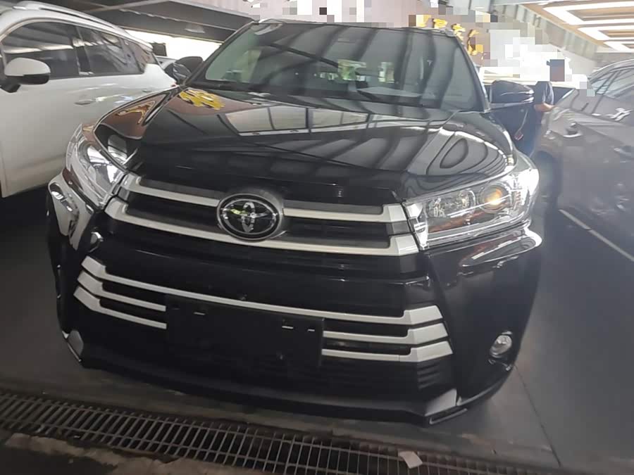 Toyota Highlander 2018