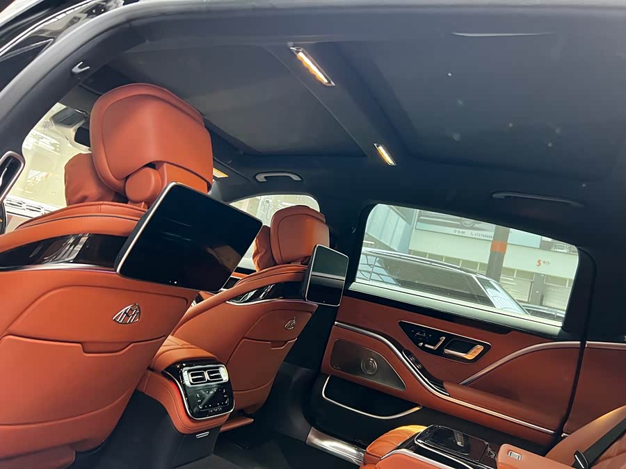 Mercedes-Benz Maybach S-Class 2024 — фото 14