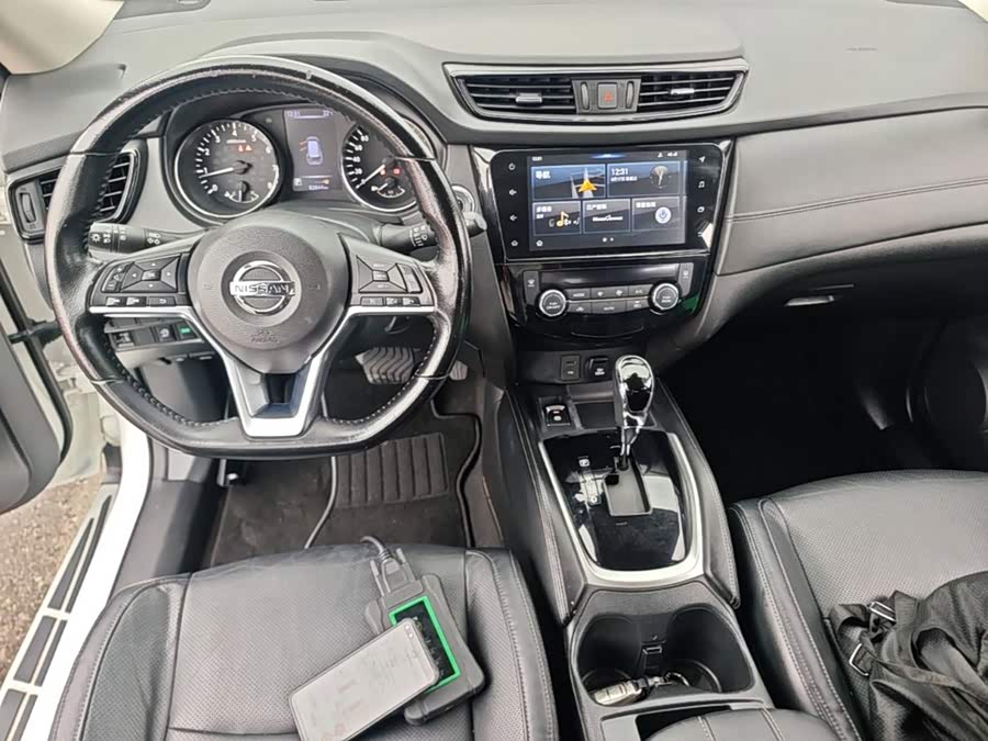 Nissan X-Trail 2019 — фото 10
