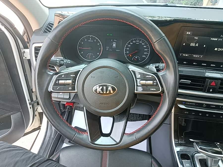 Kia KX3 Proud Running 2020 — фото 11