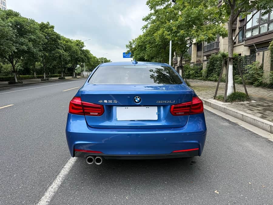 BMW 3 Series 2019 — фото 9