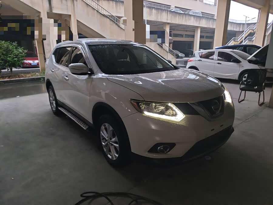 Nissan X-Trail 2016