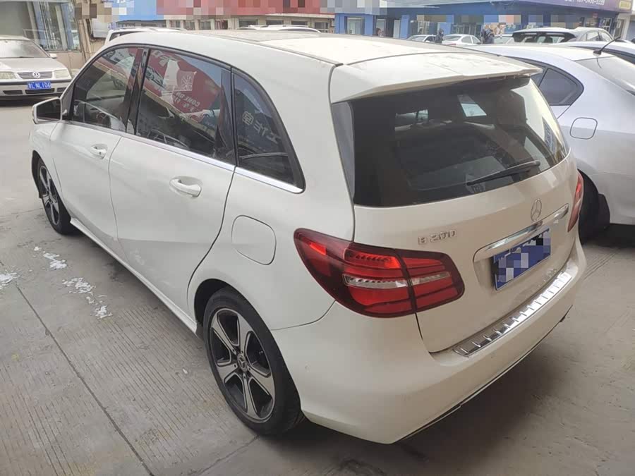Mercedes-Benz B-Class 2019