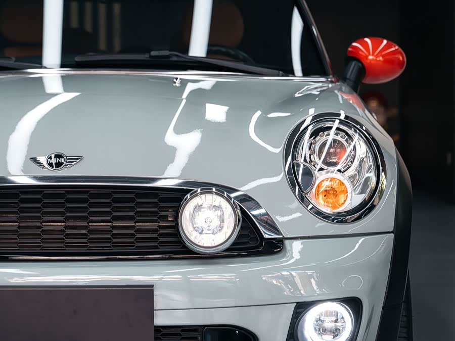 MINI MINI 2011