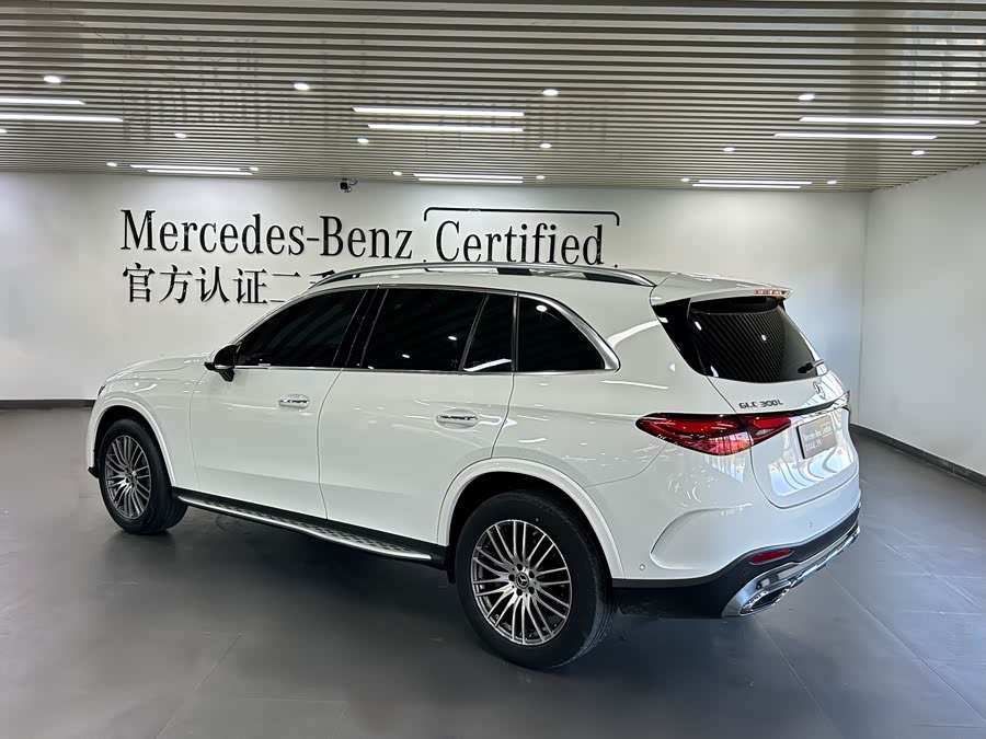 Mercedes-Benz GLC 2023