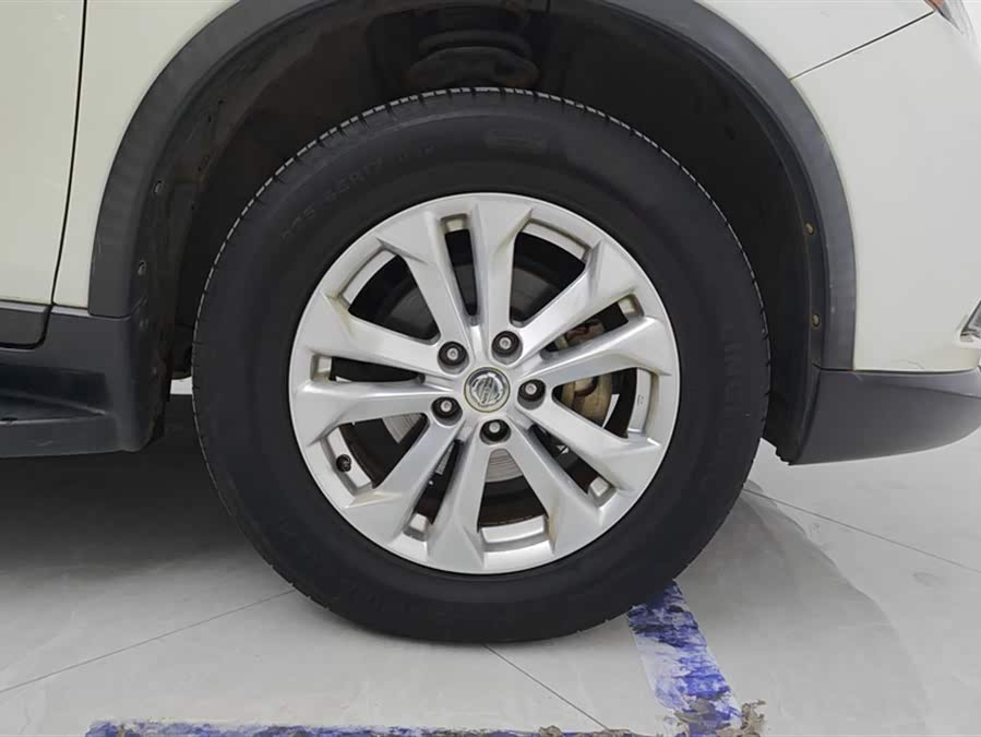 Nissan X-Trail 2014
