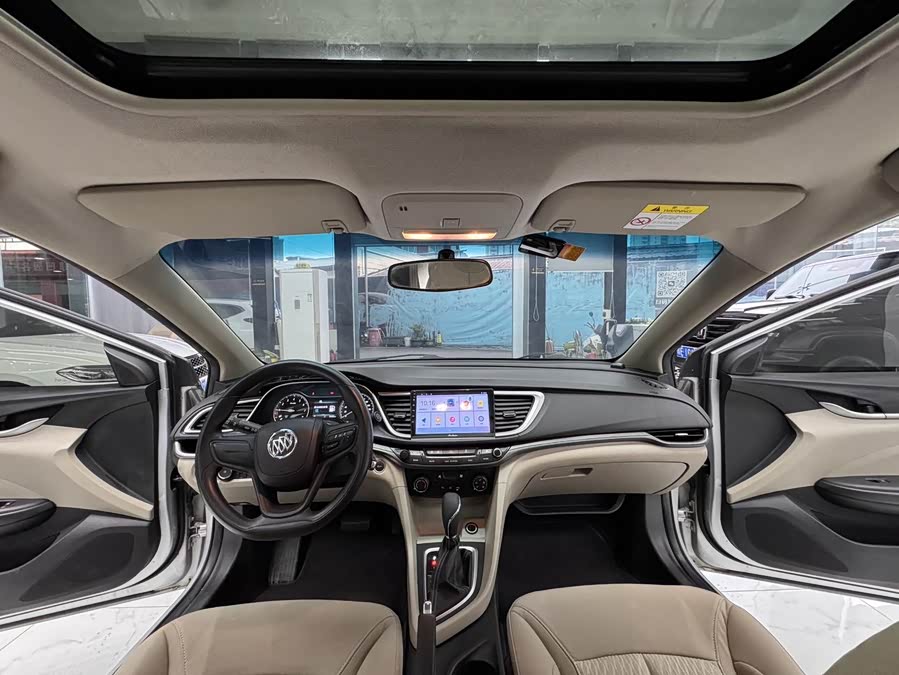 Buick Excelle 2015 — фото 11