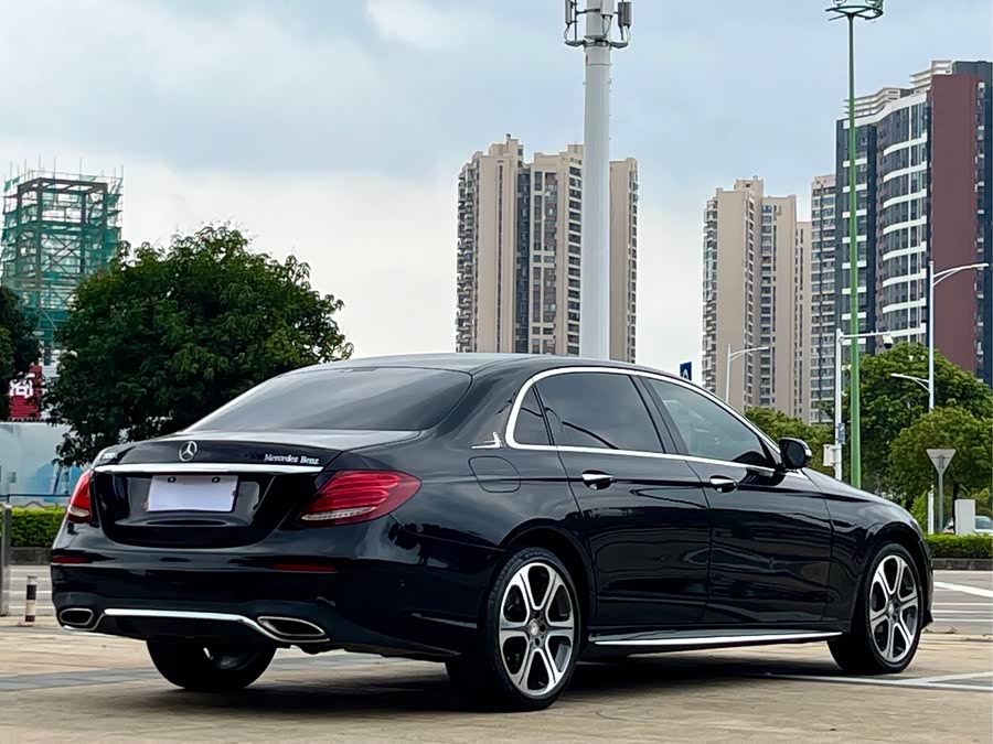 Mercedes-Benz E-Class 2016