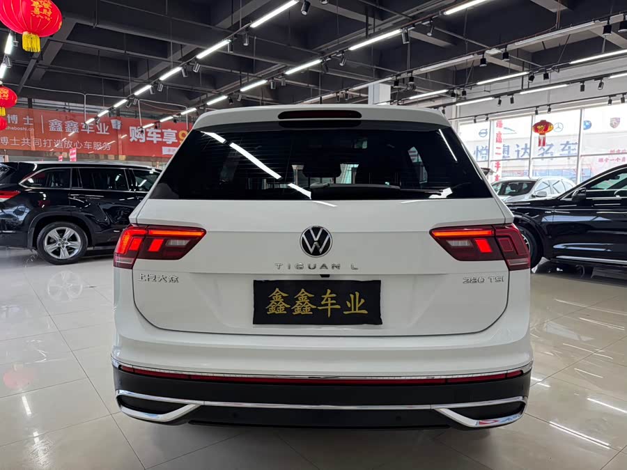 Volkswagen Tiguan L 2023