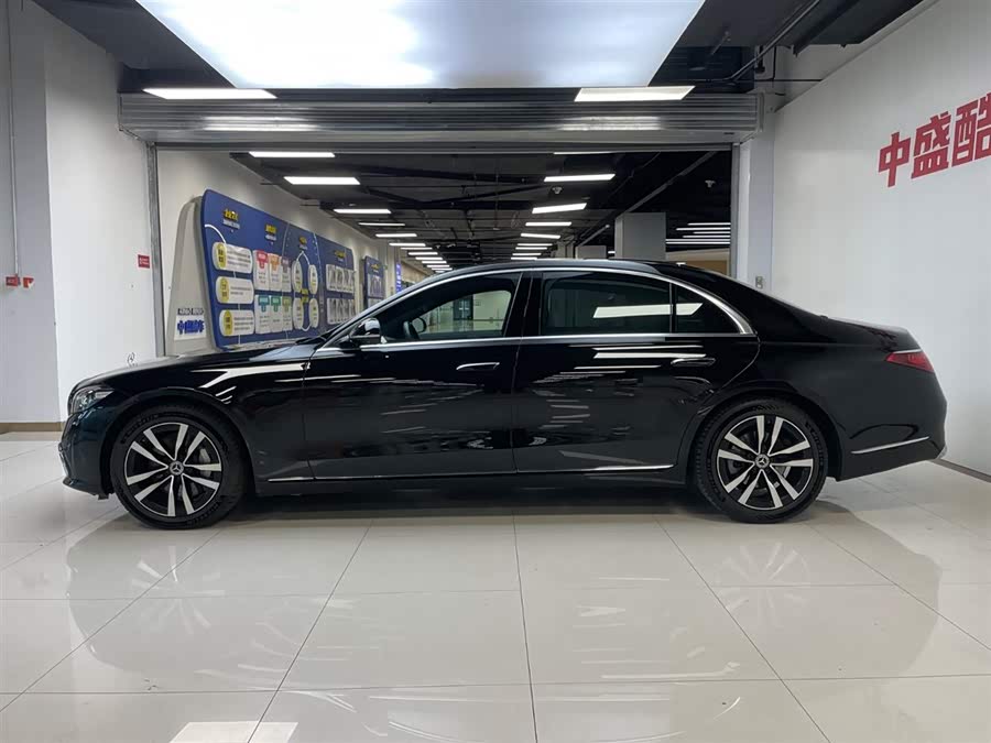Mercedes-Benz S-Class 2022