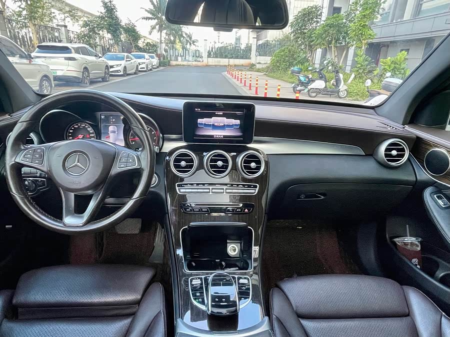Mercedes-Benz GLC 2018