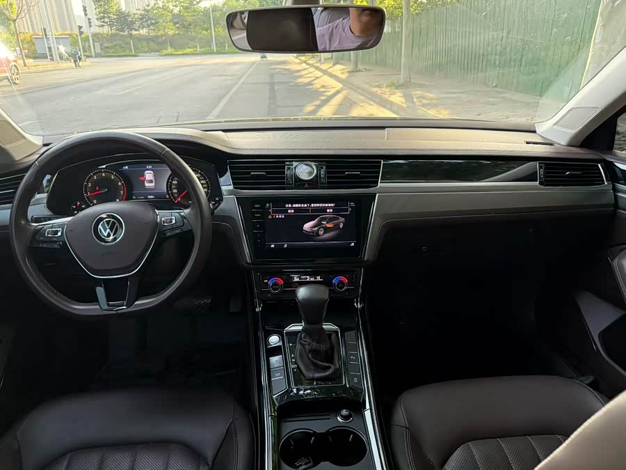 Volkswagen Phideon 2021
