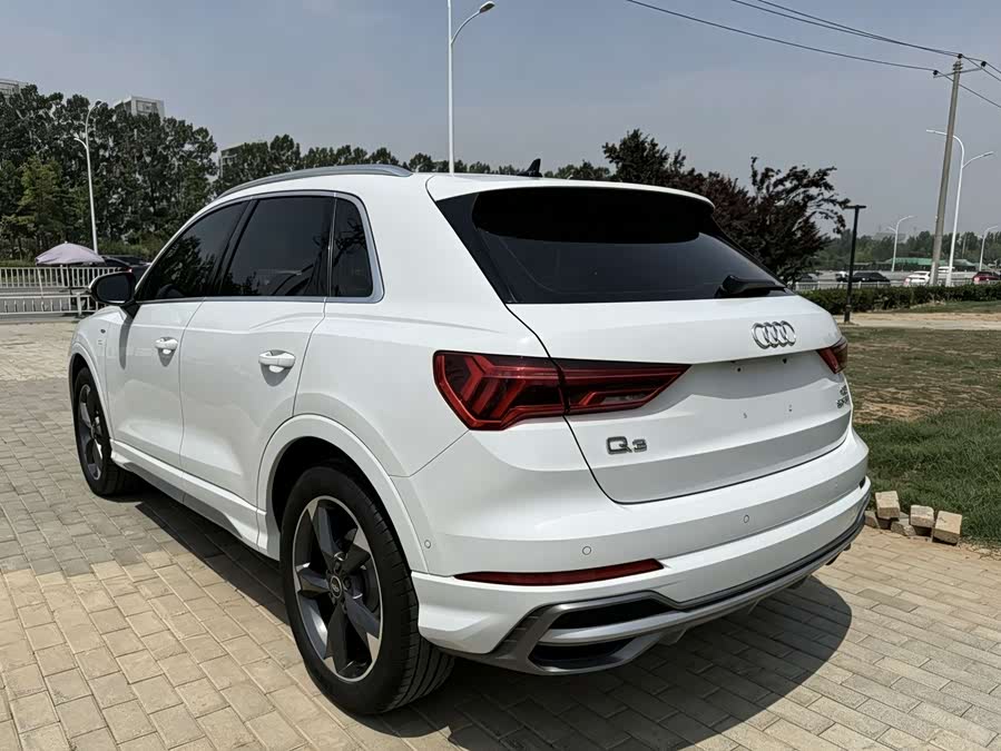 Audi Q3 2023