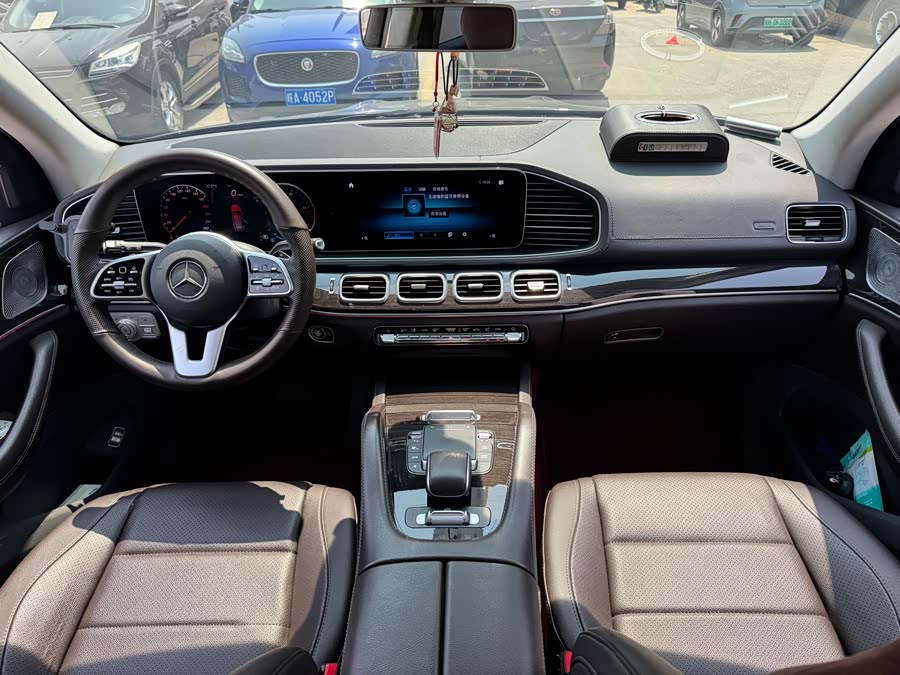Mercedes-Benz GLE 2020 — фото 16