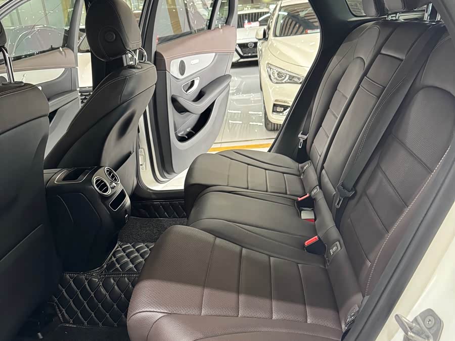 Mercedes-Benz GLC 2020
