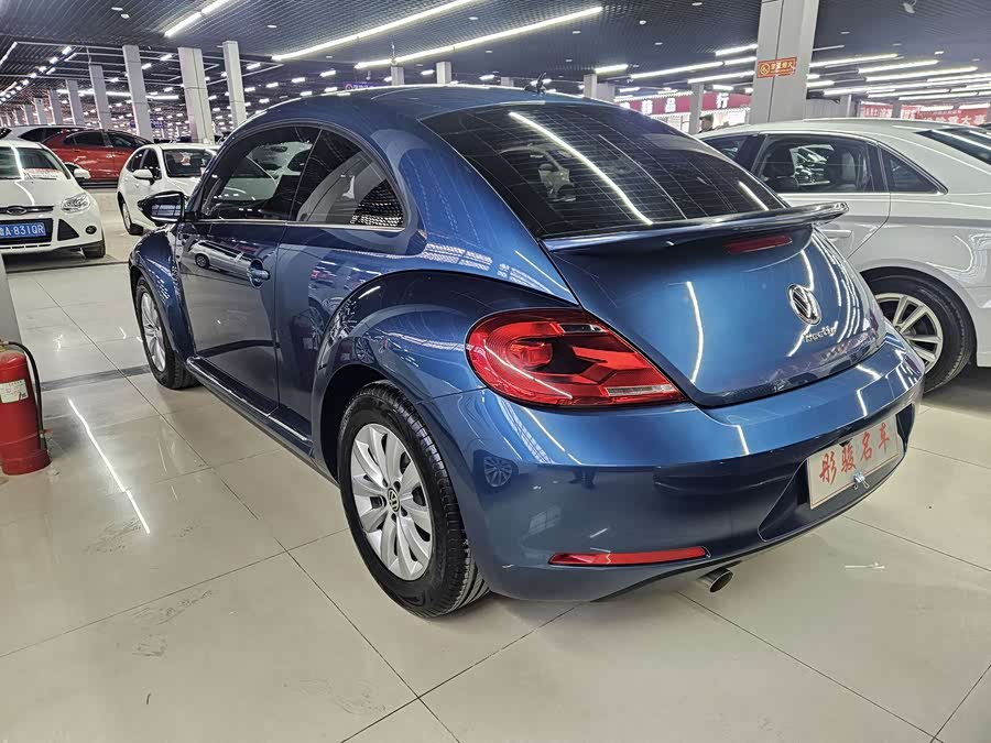 Volkswagen Beetle 2016