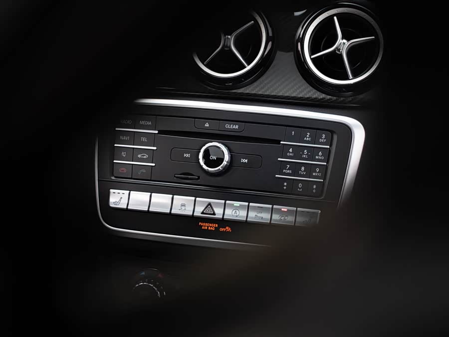 Mercedes-Benz Mercedes CLA AMG 2017 — фото 16