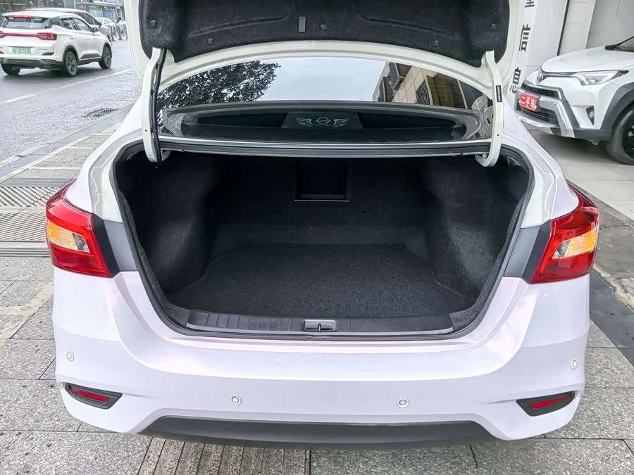 Nissan Sylphy 2021 — фото 18
