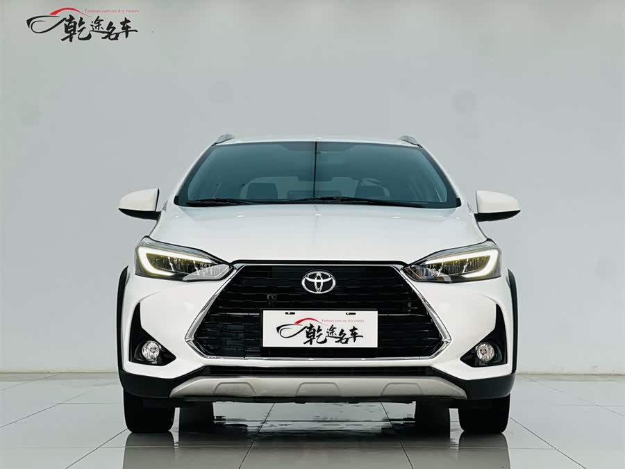 Toyota Yaris L 2022