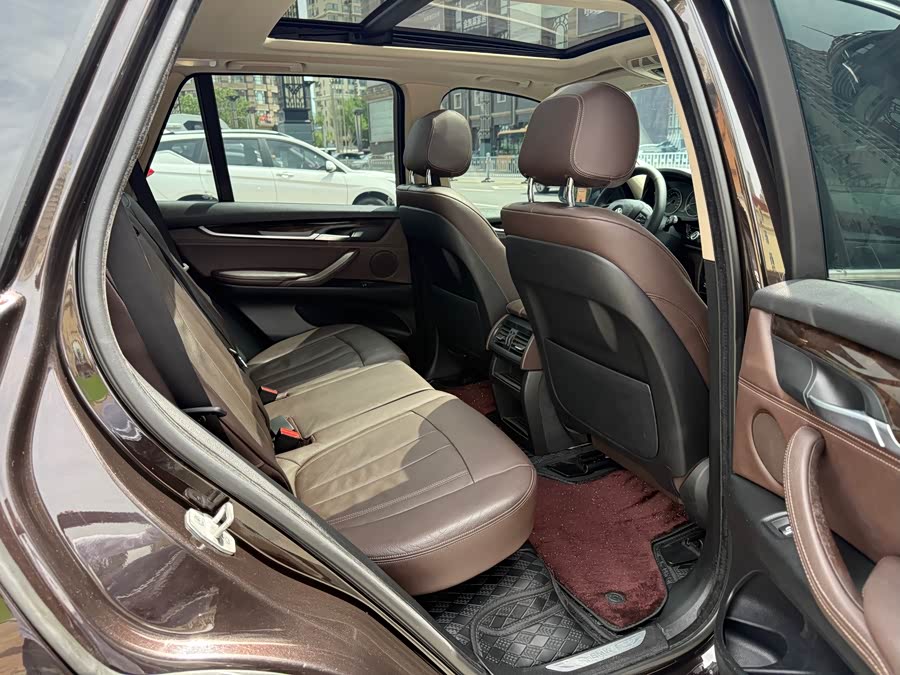 BMW X5 2014 — фото 12