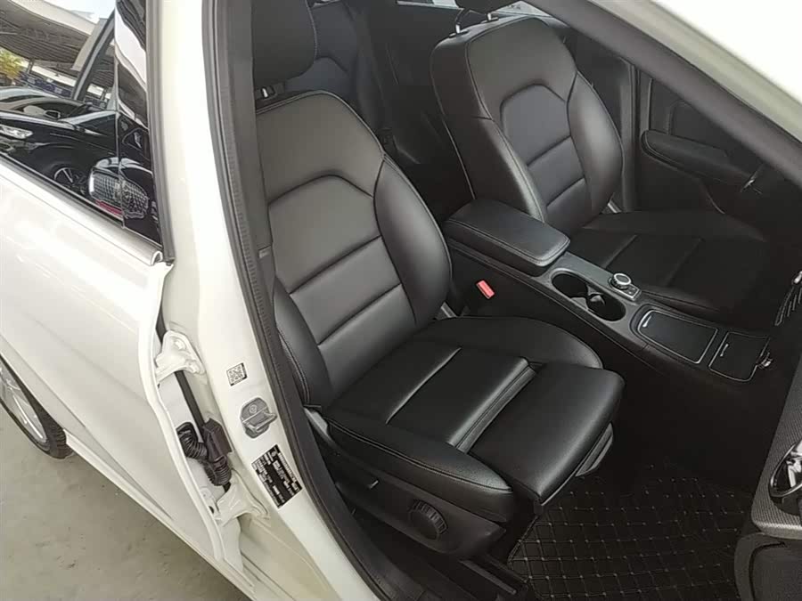 Mercedes-Benz B-Class 2019 — фото 25