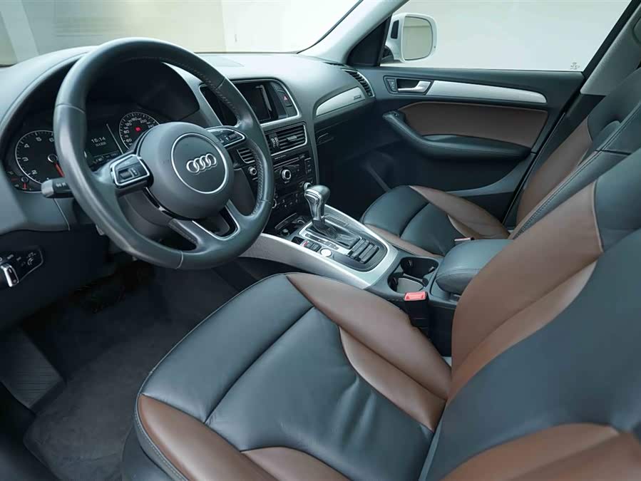 Audi Q5 2018 — фото 10