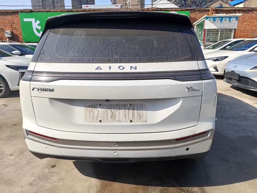 Aion Y 2023
