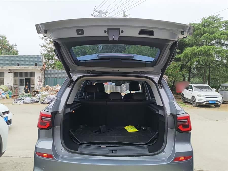 Roewe RX5 New Energy 2020 — фото 19