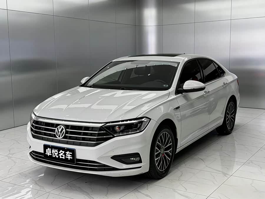 Volkswagen Sagitar 2019