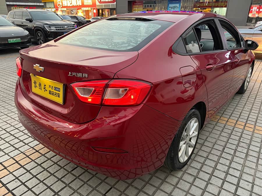 Chevrolet Cruze 2017 — фото 20