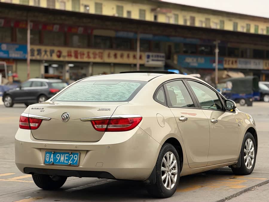 Buick Excelle 2013