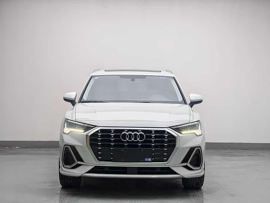 Audi Q3 2023