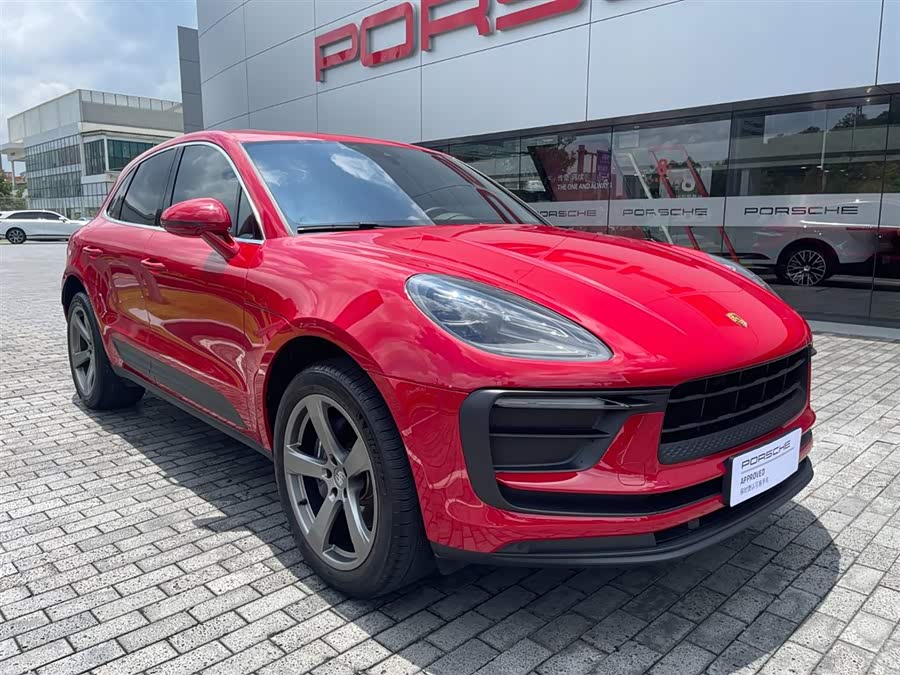 Porsche Macan 2025